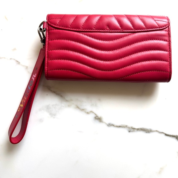 LOUIS VUITTON New Wave Long Wallet Rouge Red Calfskin Silver LV Wrist Strap MIE - Picture 2 of 13